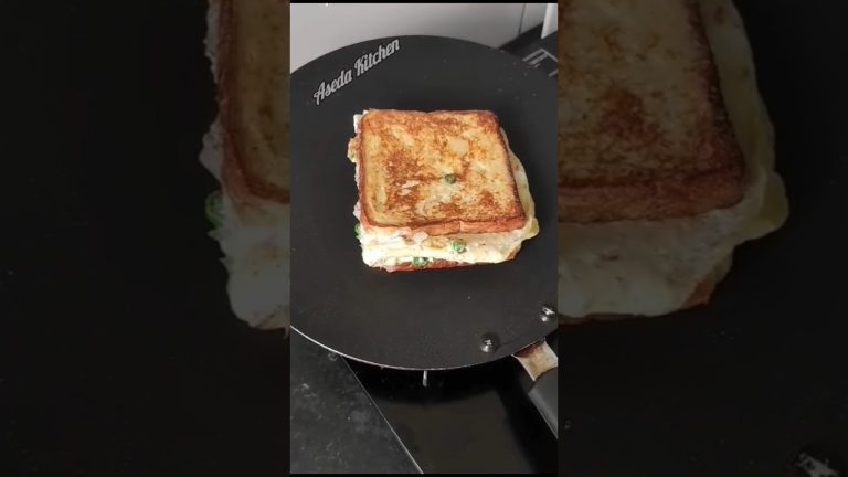 Special bread omelette 🥖 #bread #recipe #cooking #food #shorts