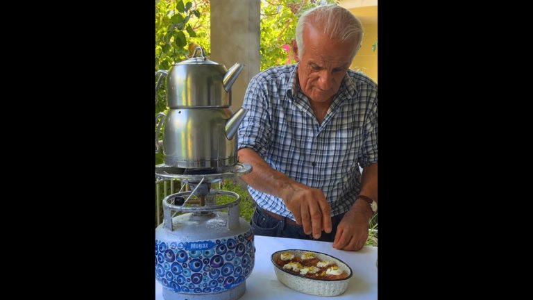 Grandpa made amazing dessert and memories for his grandkid👴