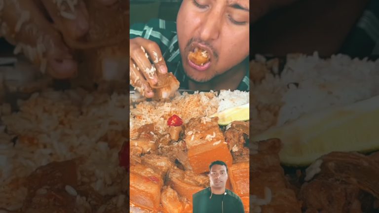 eating porkbelly curry #mukbang #eatingshow #porkribs #food #porkchilli #streetfood #pork #eating