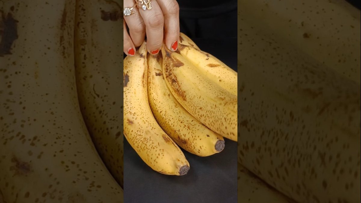 Banana Smoothie Healthy & Tasty 🤤 #asmr #shorts