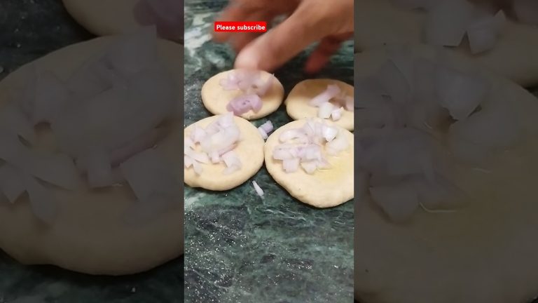 🌠 Delicious  Lunch Box Paratha Recipe😋 #food #shorts  #ytshorts #paratharecipe #crazykitchen 🔥