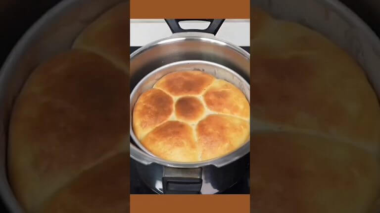 Pav bread ki recipe 😳👇 #niluskitchen #virals #shortsviral