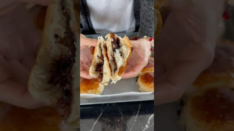 Çikolatalı Çörekler/ Chocolate Buns   #kademutfakta #buns #poğaça #hamurişi #dough #baking #pastry