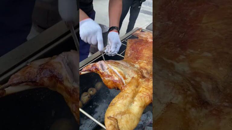 Mouthwatering Juicy Roasted Chicken Recipe! #RoastChicken #Yummy