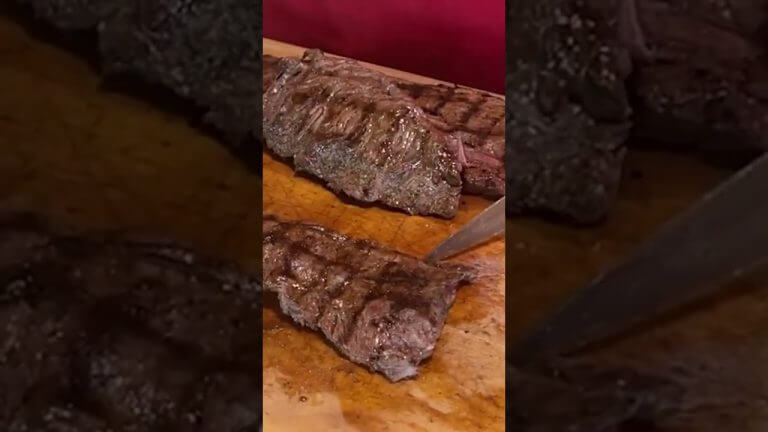 Slicing A Fajita Do You Know How??? #grill  #skirtsteak #shorts