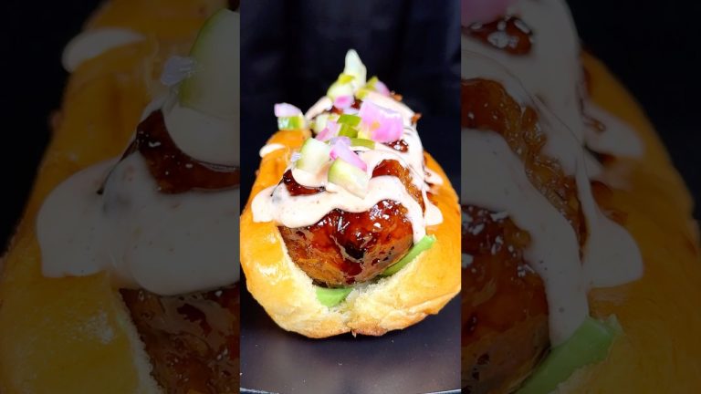 Crab Meatball Sub with @getprimefish Snow Crab Leg Meat! 🦀 #primefishpartner