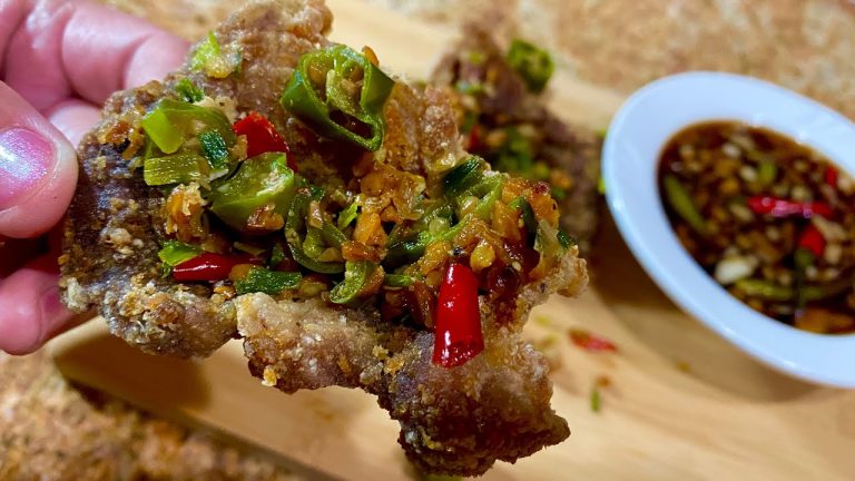 So TASTY! Spicy Crispy Pork Recipe / How To Make Easy Crispy Pork To The Next Level