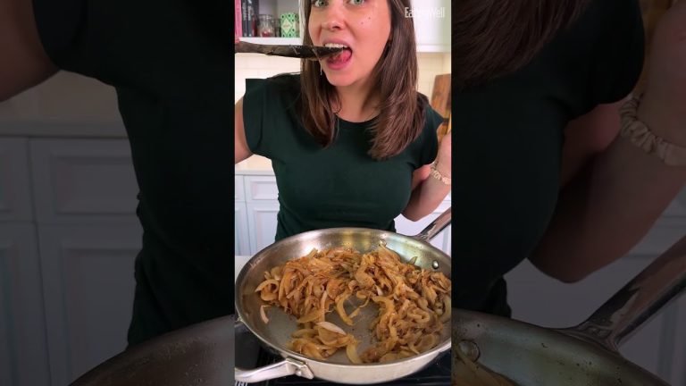 Cacio e Pepe Sautéed Onions Taste Amazing!