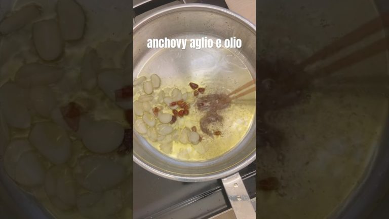 anchovy agilo e olio #recipe #anchovy #pasta #spaghetti