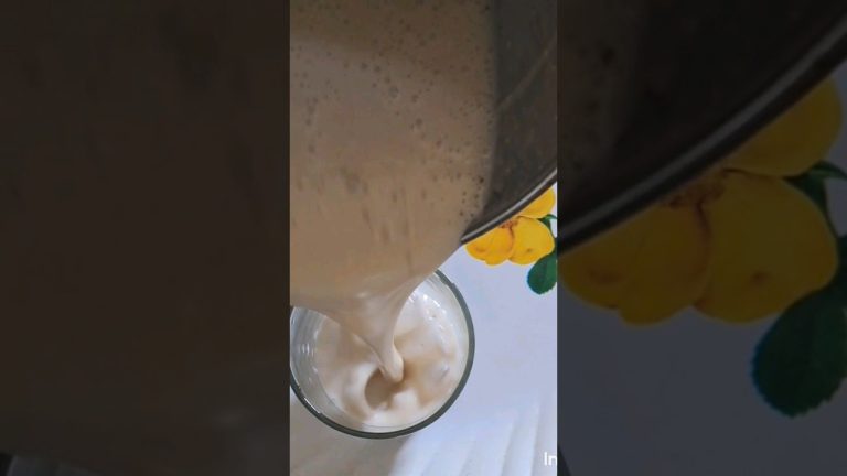 Easy & home made healthy smoothie/energetic drink 🍸 #shortsvideo #recipe