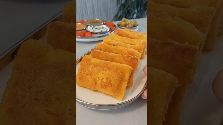 Crispy and delicious Chicken bread pockets 😋 #shorts