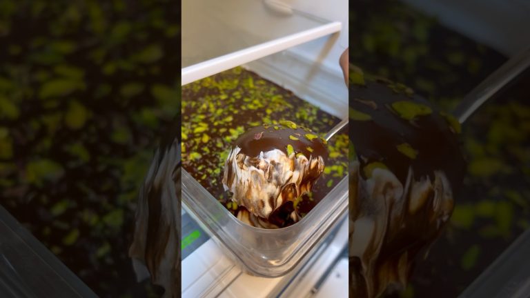 Dubai cheesecake tarifi olmuş mu??👨‍🍳💯✌🏻 #batuhanbayır #dubaichocolate #cheesecake