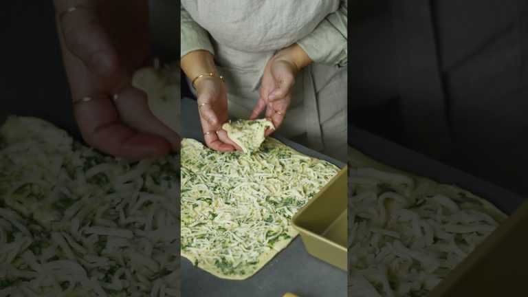 Garlic Bread with Herbs #food #foodie #shorts