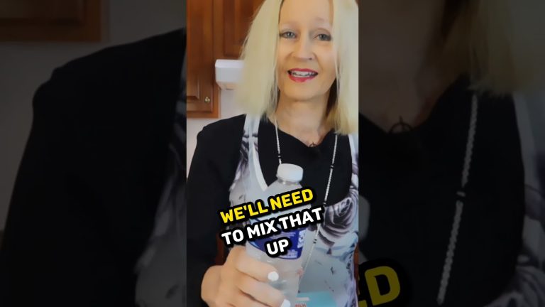 Betty's Light Strawberry Smoothie Recipe SHORT #bettyskitchen #strawberrysmoothie #recipe #shorts