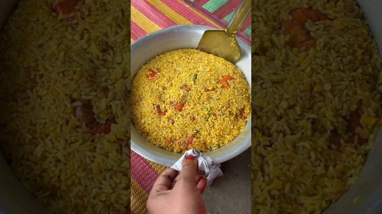 চিংড়ি মাছের ভুনা খিচুড়ি। #village #food #recipe #shorts