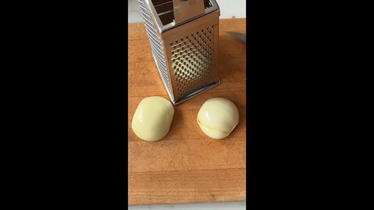Our simple recipe for fried gefilte fish for Yom Kippur