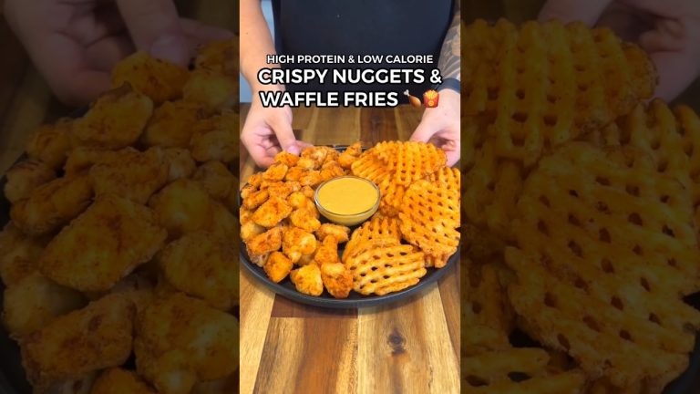 CRISPY NUGGETS AND WAFFLES 🧇 🤤 #youtubeshorts #shorts