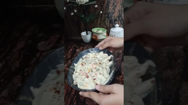 White sauce pasta 😋recipe | cheese 🧀 Creamy pasta #shorts #cooking #cheesy