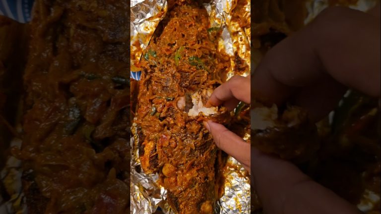 Meen Pollichathu🫶🤩 #fish #recipe #cooking #malayalam #meenpollichathu #youtubeshorts #viralvideo