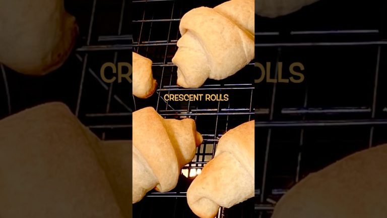 Make Ahead Crescent Rolls #shorts #crescentrolls