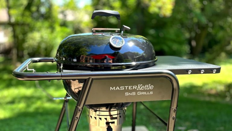 BEST KETTLE GRILL: THE ULTIMATE REVIEW | SNS Master Kettle