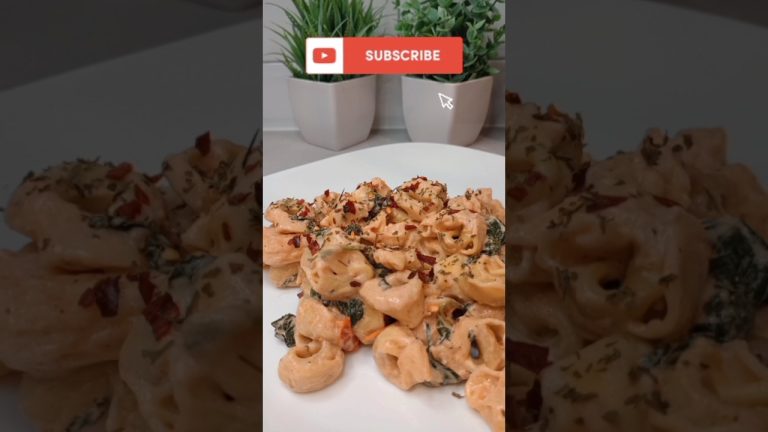Creamy Tortellini with Shrimp | Easy Dinner Recipe #food #youtubeshorts #short #foodie #ytshorts
