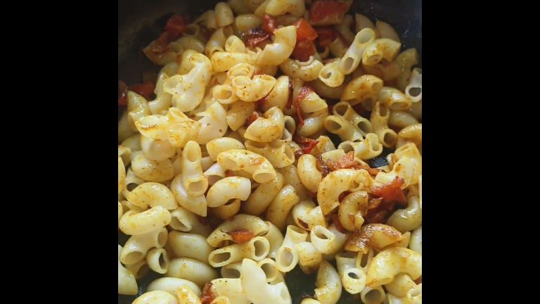 Quick Easy Masala Macaroni Pasta Recipe | 5 Minutes Macaroni😋🤤#shorts #pasta