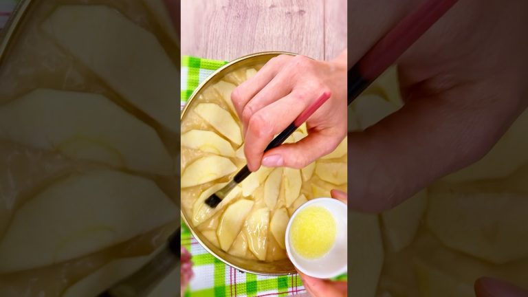 4 Apples + 10 Minutes 🍏🍎 Delicious! #applerecipe #appledessert #dessert #dessertrecipe #applepie