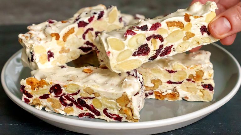 Perfect treats for the holidays and all occasions🎄🎄! no baking! no flour! melts in mouth!