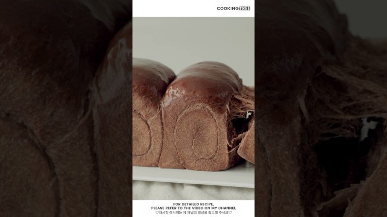 초코가 입안에서 스르르르~ [초콜릿 식빵 Chocolate Bread, Chocolate Loaf Bread] #Shorts #Baking