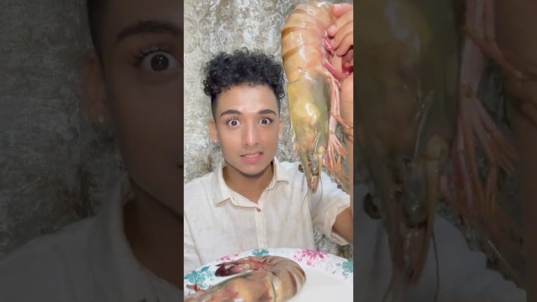 Stuffed Monster Prawn #rexxa #fish #fishlover #prawns #seafood #seafoodlover #prawnrecipe