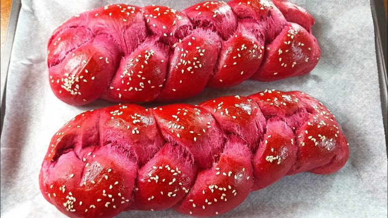 SOFT AND FLUFFY BEETROOT BREAD RECIPE- Healthy and delicious beetroot bread