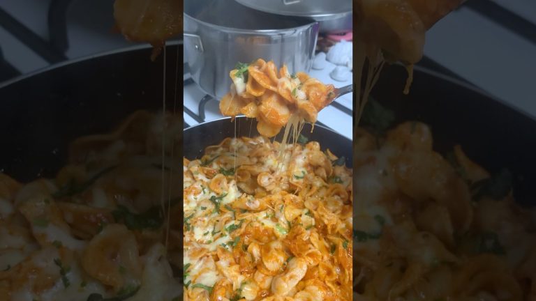 Yummy Cheesy Tomato Pasta 🤤