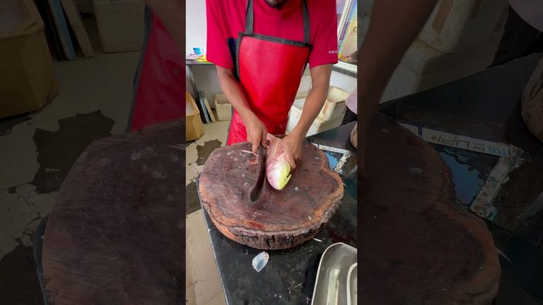 R￼ani#fish #viralvideo #fishcuting #seafoodrecipes #fishcuttingskill #food #fishcathing