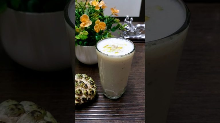 Custurd apple smoothie #shorts #youtubeshorts #viral #shortsfeed #trending #shortvideo #FoodIsLife