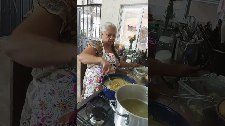 Prepare un espagueti para la comida de hoy