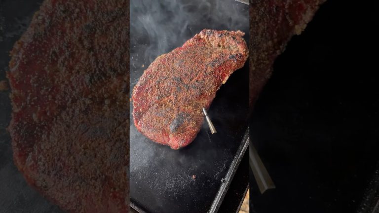 Wagyu Wednesday- Flatiron Sizzle and Slice