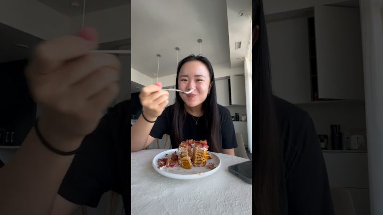 realistic what I eat in a day 🍎🥞🍦🍚🍫 #running #whatieatinaday #dessert #recipe #foodie