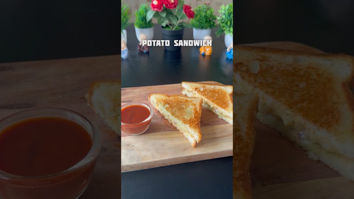 Trending Recipe of Potato Sandwich #shorts #recipe #food #sandwich