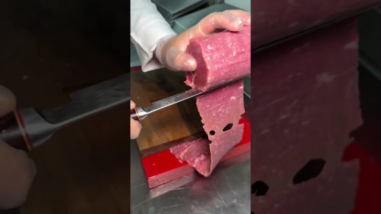 Alanya'da Master Chef Hasan KaraBazar'dan YAPRAK ET AÇMA 💯👌#reklam