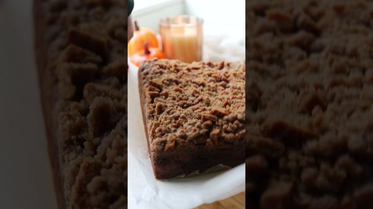 Pumpkin Streusel Coffee Cake