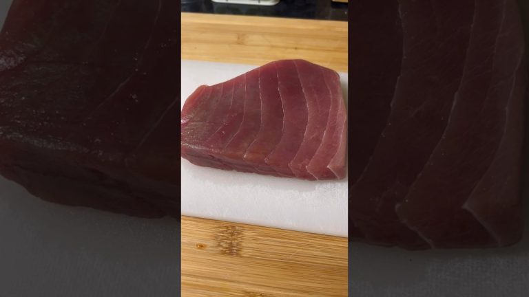 Fresh tuna steak! 🐟