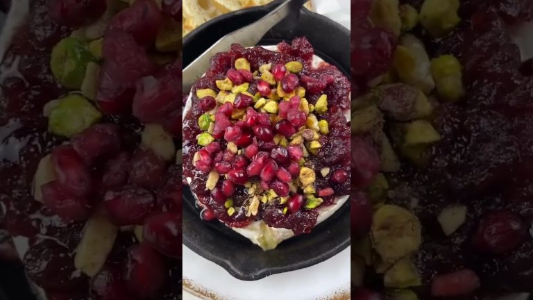 cranberry baked brie!  #mediterraneanfood #mediterraneanrecipe #easyrecipe #appetizeridea  #recipe