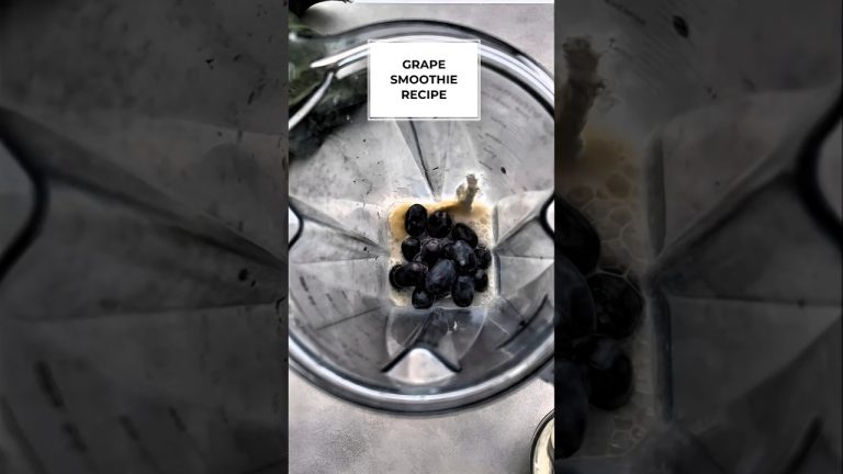Grape Smoothie Recipe |How to Make a Delicious and Nutritious Grape Smoothie 🍇at Home #short
