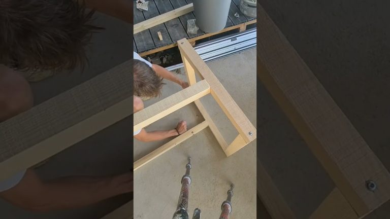 Encore une évolution sur la terrasse 🌞 tu en penses quoi ? #astuces #renovations #terrasse