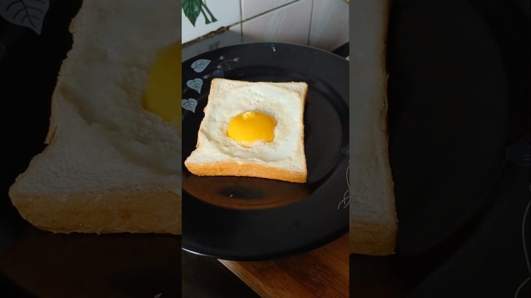 Egg Snacks/ Bread Snacks#Shorts#ViralShort#Dimnashta#CookingStudiobyginni#Recipes#Bread#Egg#Snacks