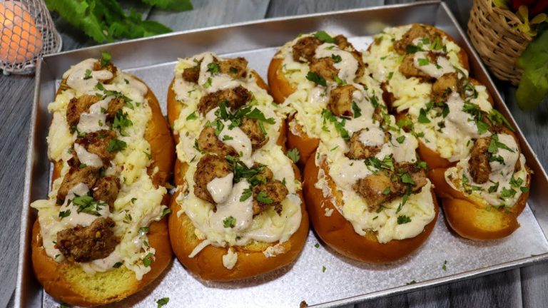 Chicken Alfredo Garlic Bread Recipe By Tasty Food With Maria | Quick & Easy Snack Recipe