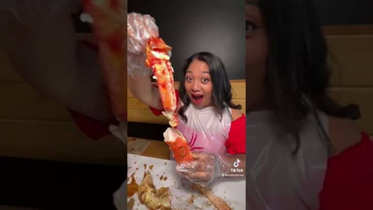 ALL YOU CAN EAT SEAFOOD IN VEGAS? 😍🦀 #shorts #seafood #lasvegas