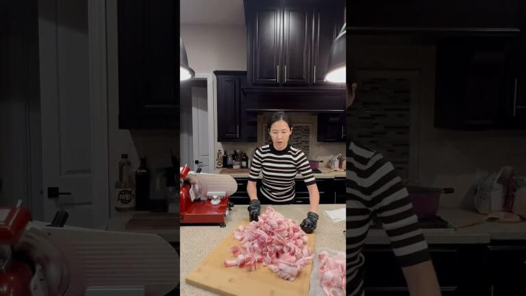 Pork belly breakdown #porkbelly #porkbellybreakdown