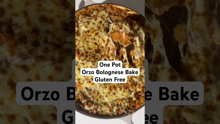 One pot orzo bolognese bake recipe  – it’s gluten free! #easyrecipe #glutenfree #cooking